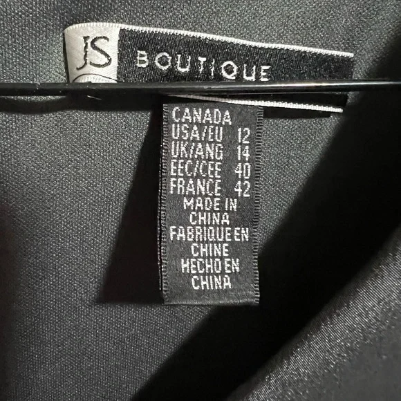 Dress - Picture 3 of 5